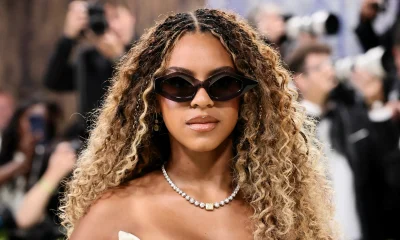Internet Users Are Crackin' UP At Blue Ivy's Apparent Reaction To Her Team Directing Her While She Posed On Met Gala Red Carpet (WATCH)
