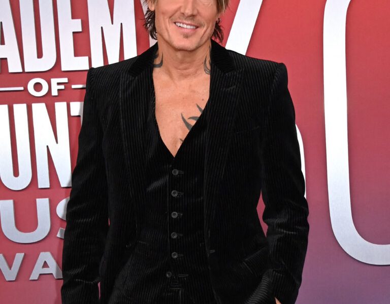 Keith Urban at the 60th Academy of Country Music Awards