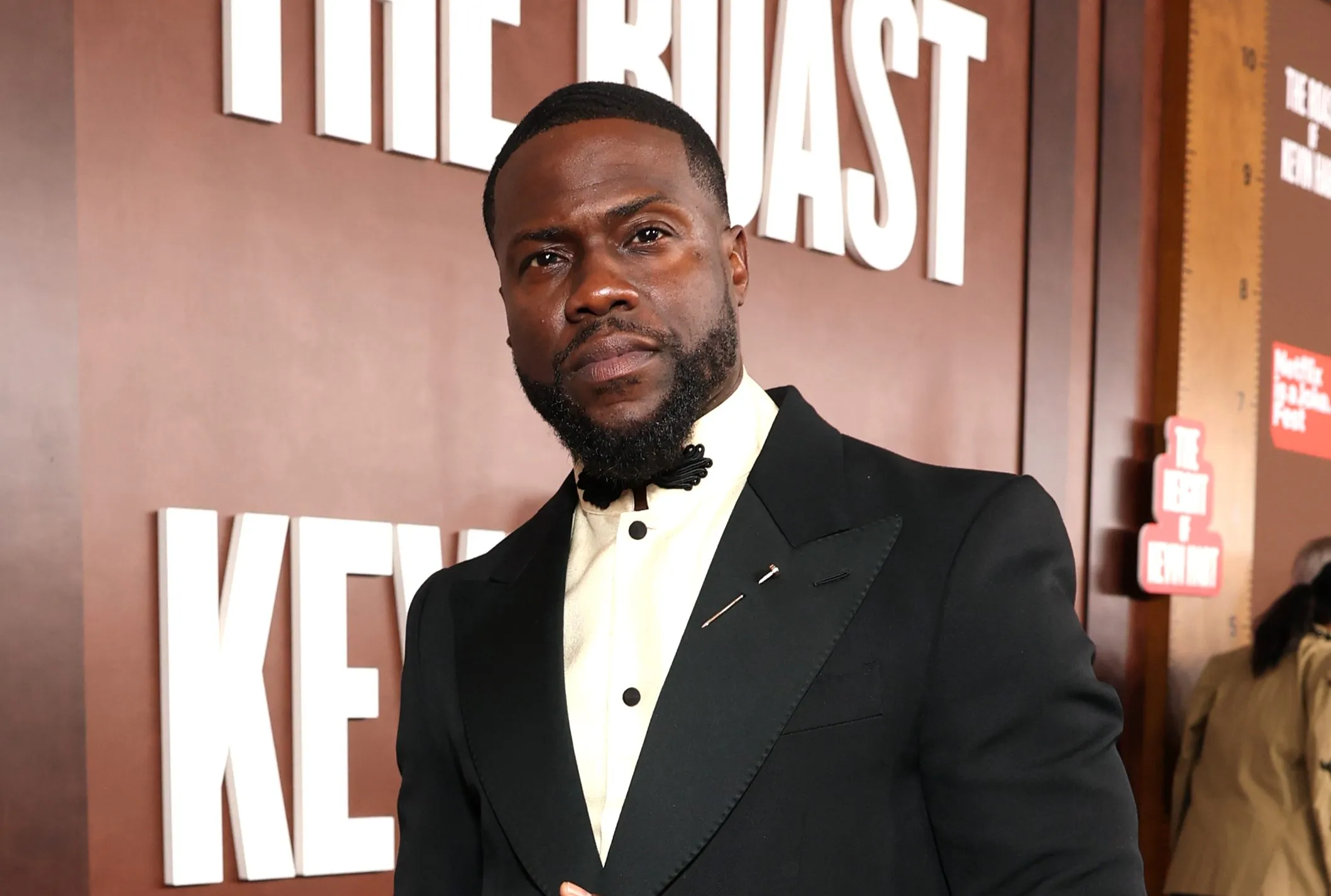 Kevin Hart Reacts To Backlash Over Tony Hinchcliffe's George Floyd Joke & Shares Where He Stands