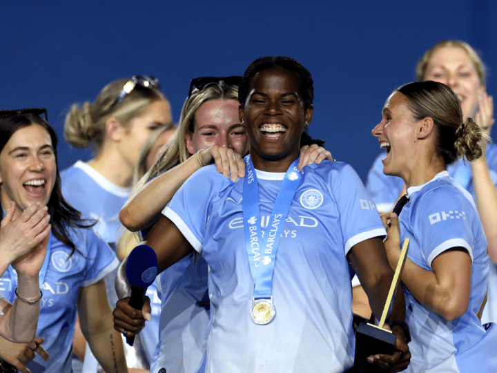 Khadija Bunny Shaw confirms new 4 year deal with Manchester City