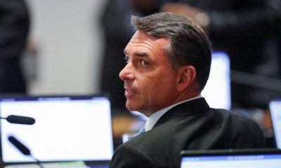 Brazil Supreme Court justice suspends bill that ordered early release of ex-president Bolsonaro