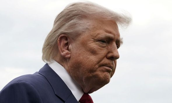 Trump says Iran ceasefire on ’life support’ after rejecting Tehran’s response
