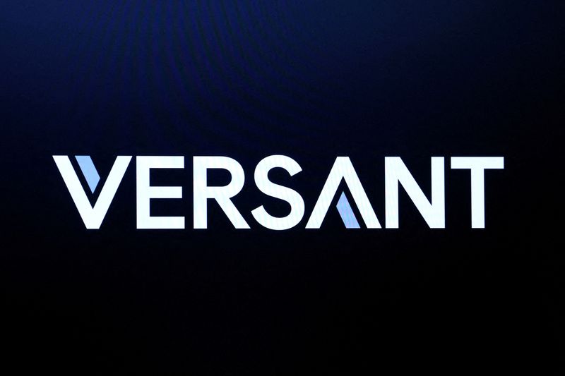 Versant beats revenue estimates on licensing deals, digital platform growth
