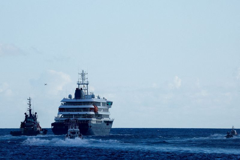 U.S. reports no hantavirus cases from cruise outbreak, monitors 41