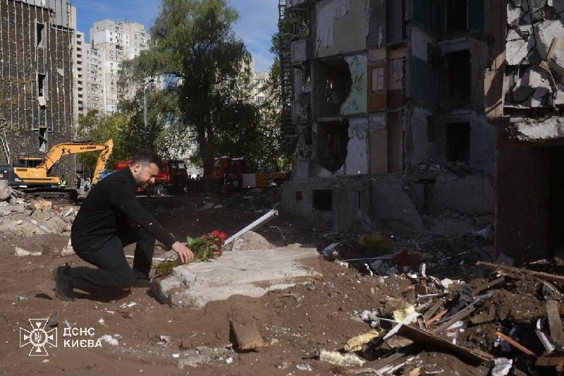 Zelenskiy condemns Russia after strike on Kyiv apartment block kills 24