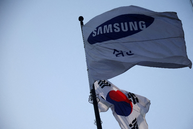 South Korea says it will pursue all options to avoid Samsung strike