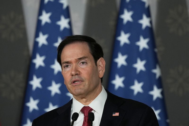 Rubio says US cannot allow any Ebola cases to enter the country