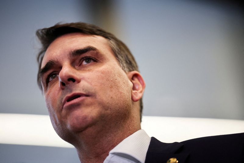 Brazil presidential hopeful Bolsonaro adds Rubio, Vance talks to Washington trail