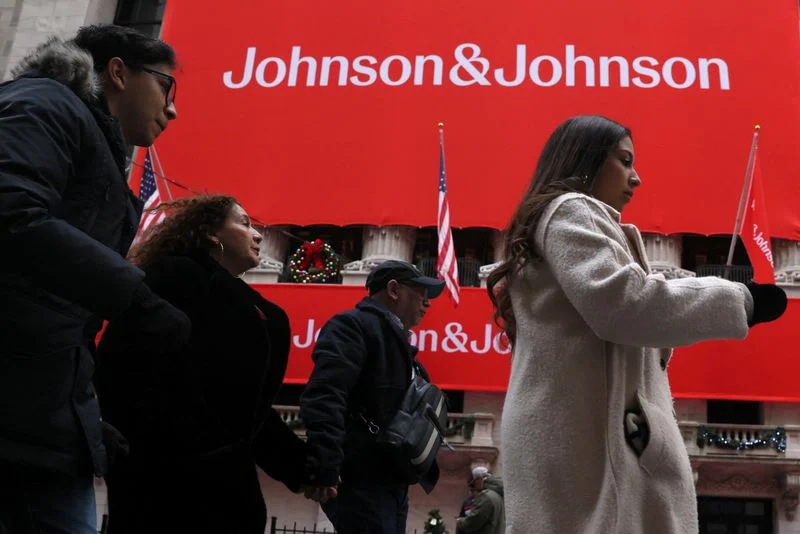 J&J prostate cancer drug reduces risk of cancer spread and death in late-stage study