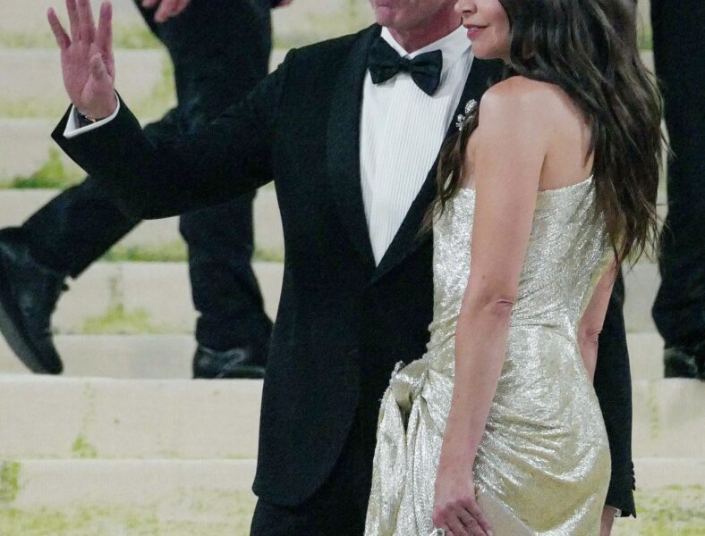 Hugh Jackman and Sutton Foster