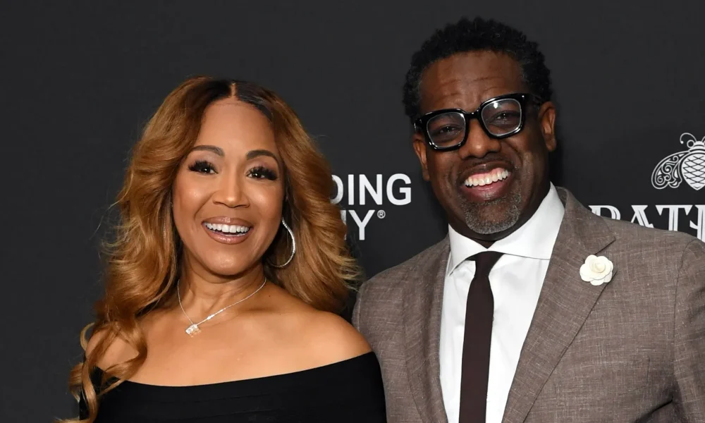 In Bliss! Mary Mary Singer Erica Campbell Celebrates 25 Years Of Marriage With Husband Warryn In Stunning Vow Renewal (VIDEOS)