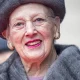 Queen rushed to hospital after suffering heart attack | News World