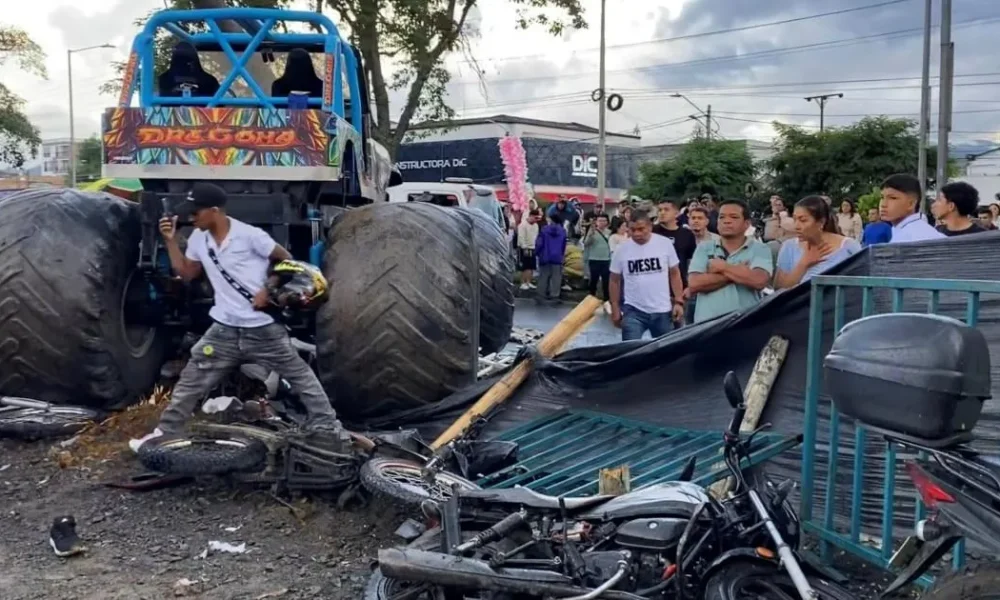 Monster truck crushes through crowd killing three and injuring dozens | News World