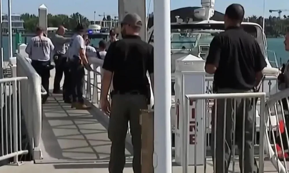 At least 11 hospitalised after explosion rips through tourist boat at holiday hotspot | News US
