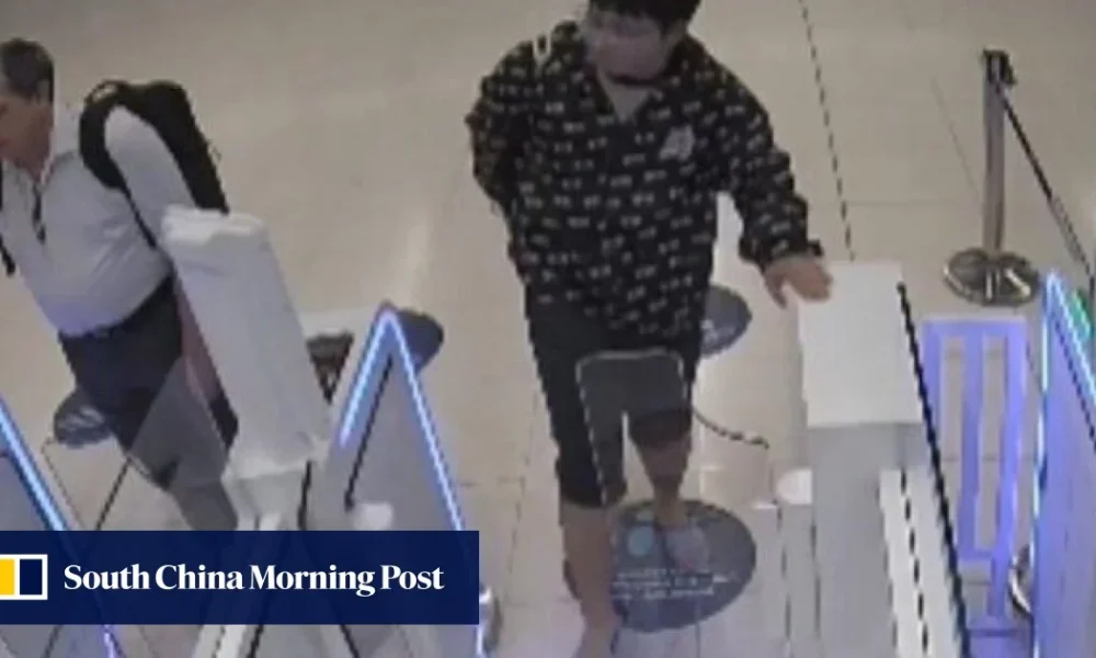 Chinese Tourist Permanently Banned from Thailand for Damaging $15,000 Auto-Gates
