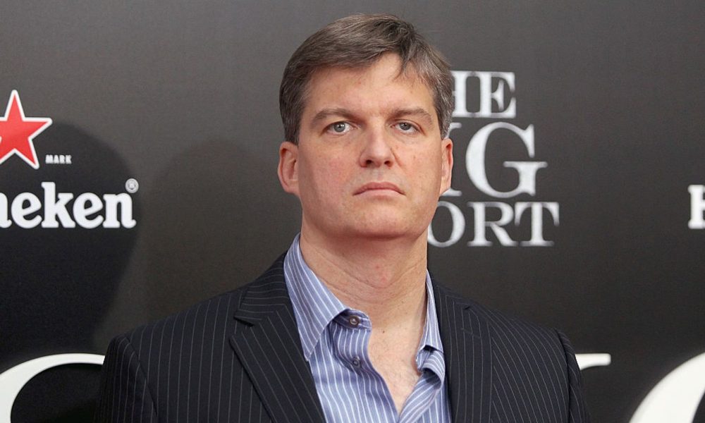 Bitcoin briefly hits $82,000, SOL, DOGE higher as Michael Burry warns of stock crash