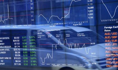 Australian shares advance on US-Iran deal optimism