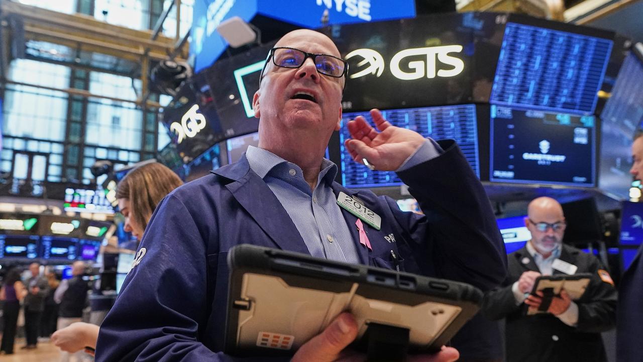 Wall Street ends higher as shares in tech firms rally
