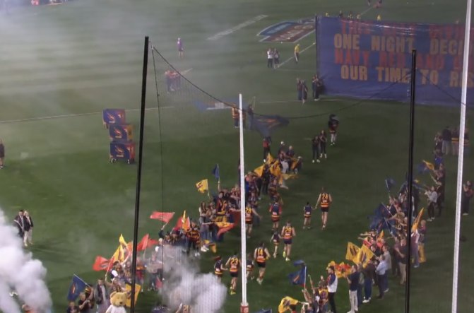 Adelaide Crows Crush North Melbourne in AFL Round 10 as