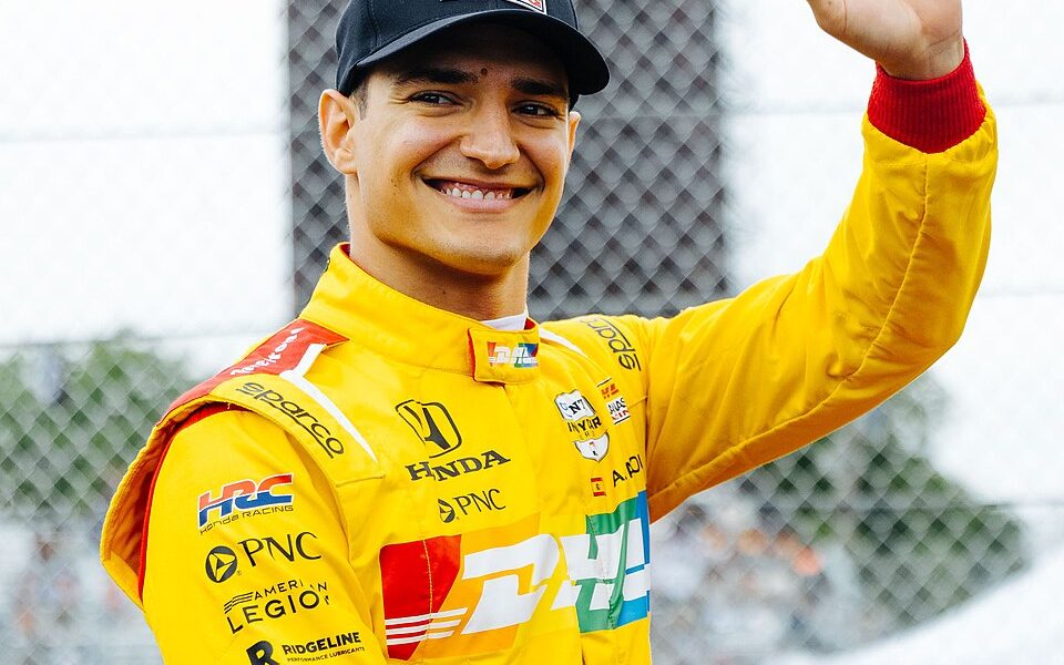 Alex Palou Claims Pole for 2026 Indianapolis 500 with Full