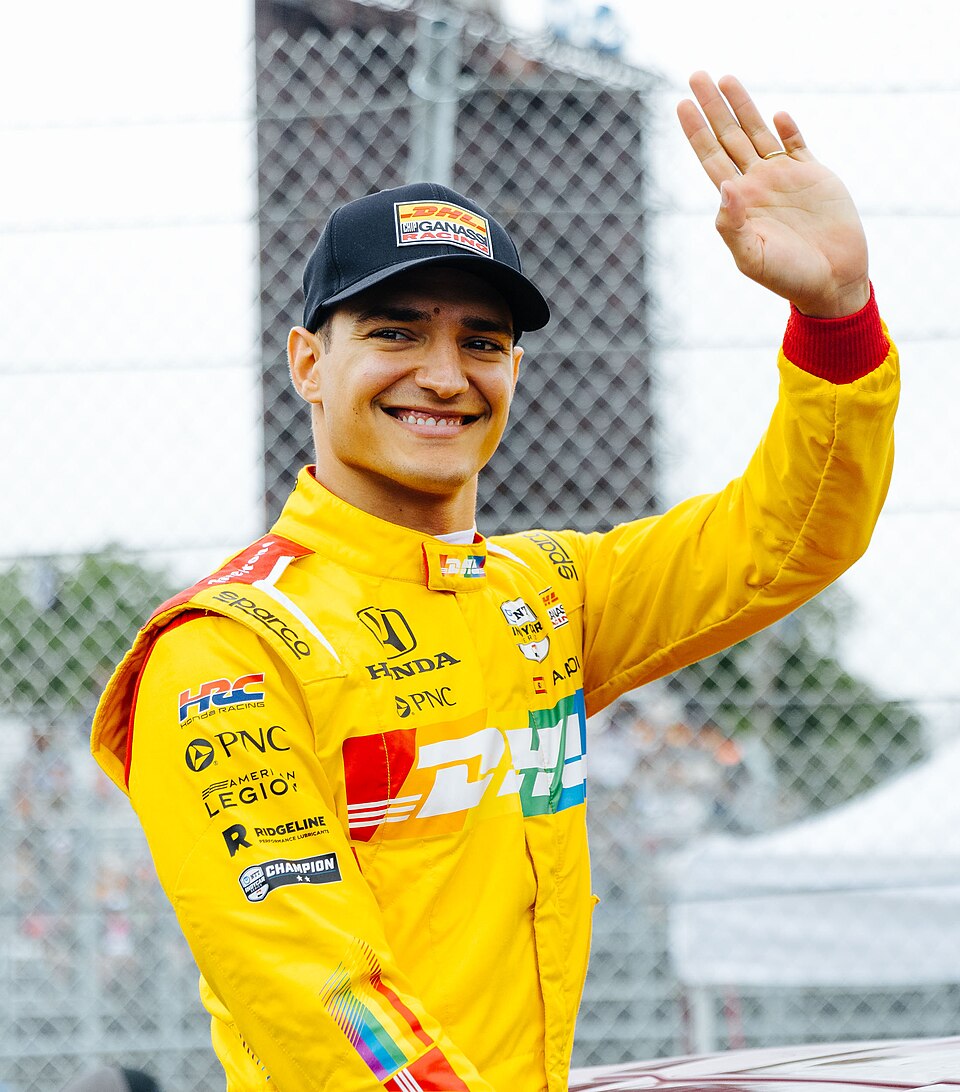 Alex Palou Claims Pole for 2026 Indianapolis 500 with Full
