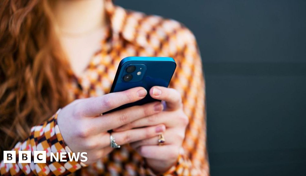 Instagram privacy tech is turned off today- what does this mean for your DMs?