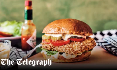 Spicy chicken burgers with special sauce recipe