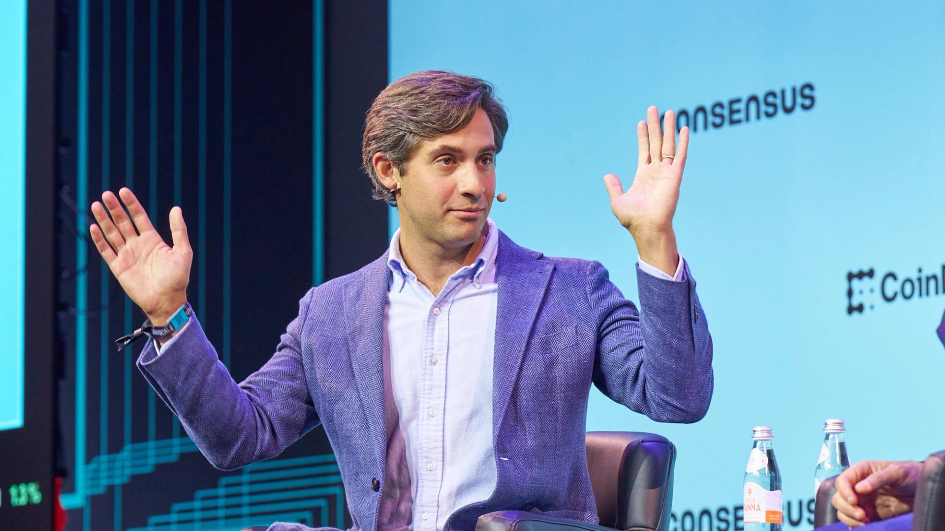 Crypto's barbell; speculation and stablecoin payments won users, Tempo's Romero says