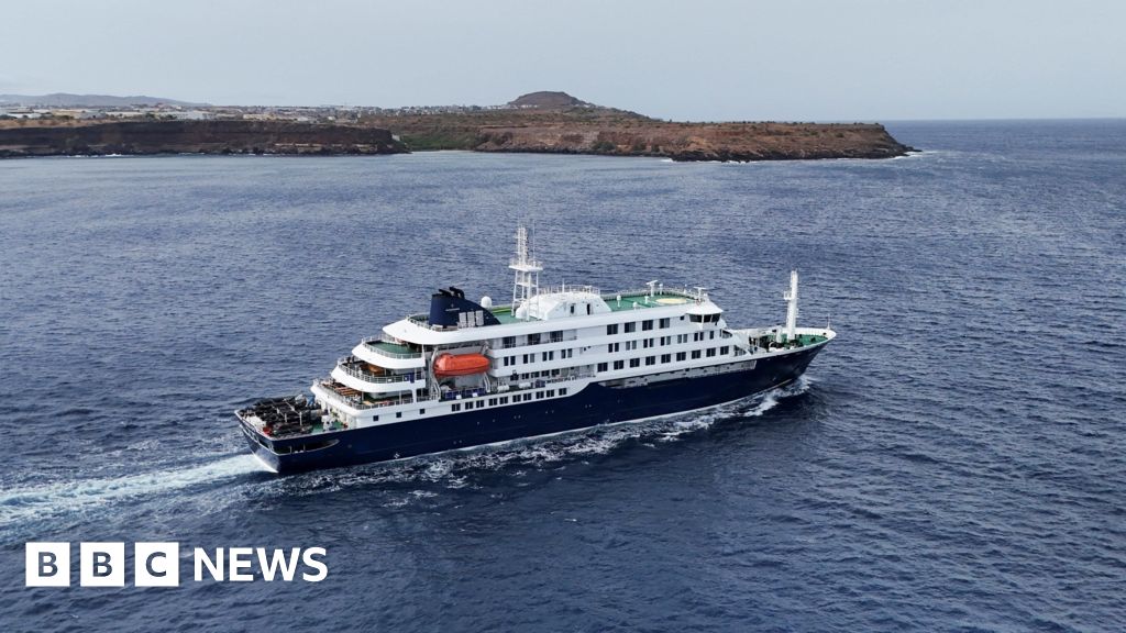 British passengers on virus-hit cruise ship to isolate on Wirral