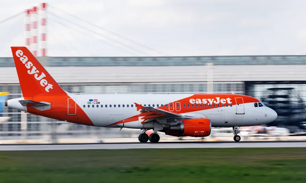 Charging power bank in checked bag forces easyJet flight to divert to Rome