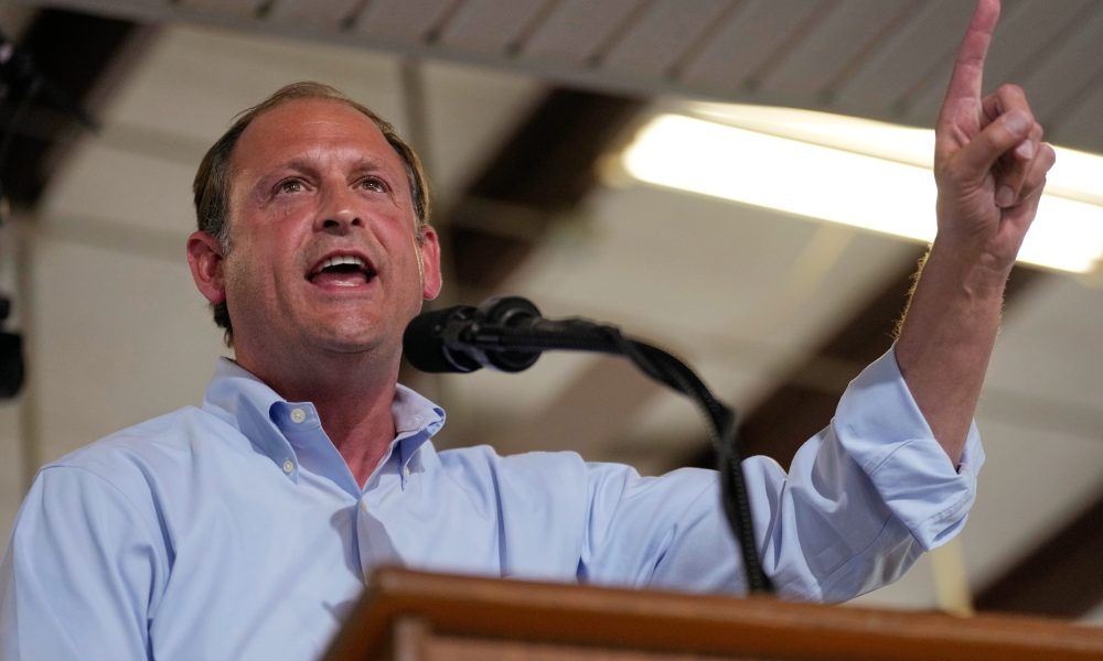 Trump shakes up Kentucky Senate race with endorsement of Rep. Andy Barr