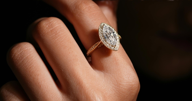 Engagement ring custom online2