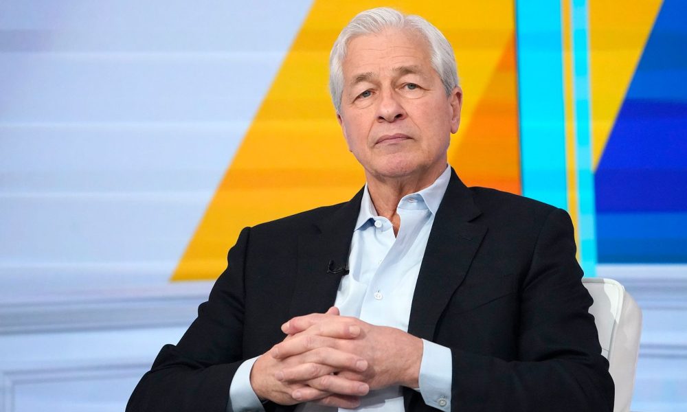 JP Morgan's Dimon escalates battle over stablecoin rewards in CLARITY Act debate