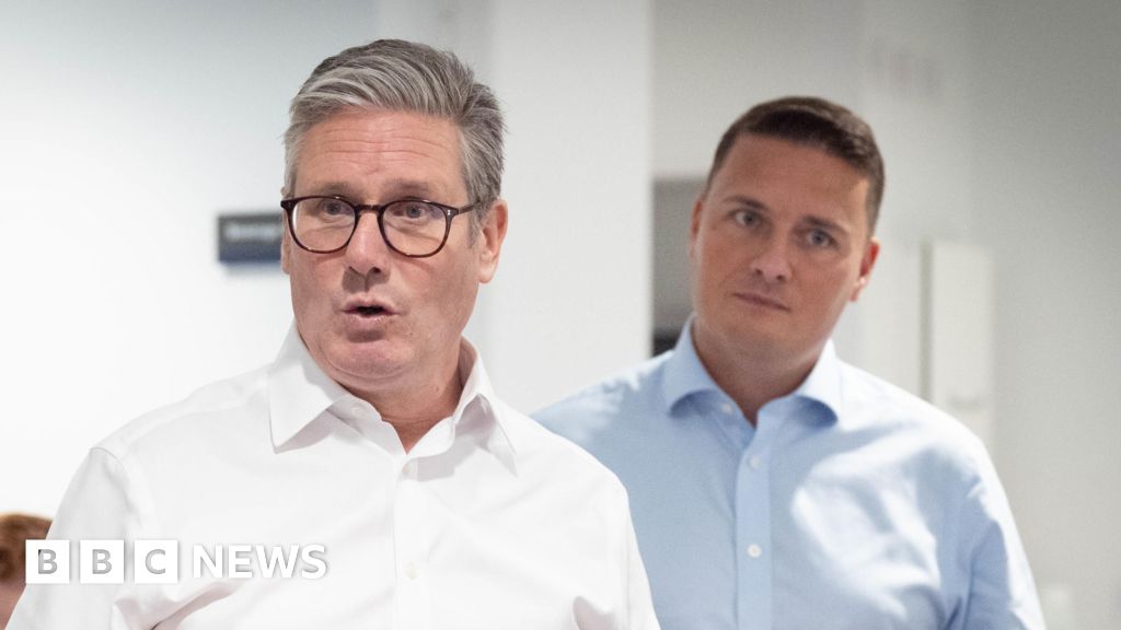Keir Starmer to meet Wes Streeting as leadership crisis divides Labour