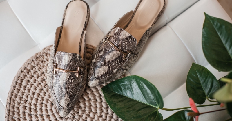 Flat shoe designs