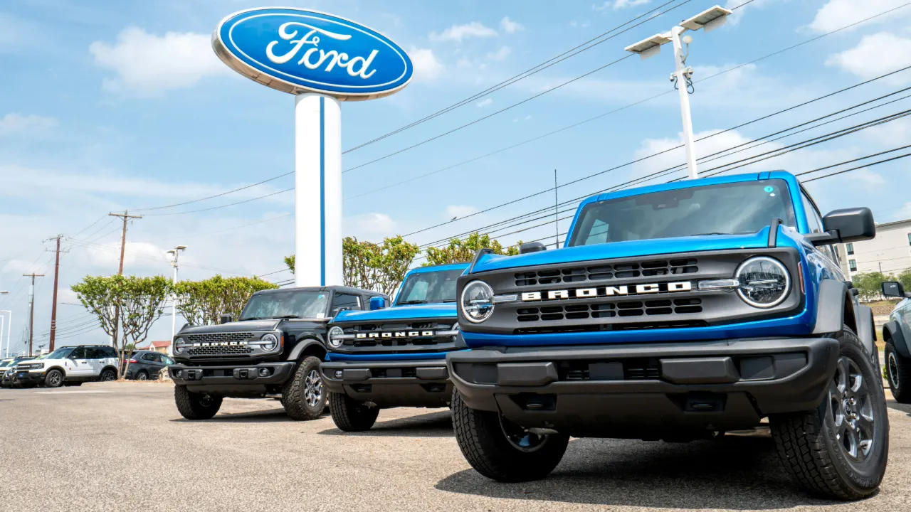 Ford recalls 179,000 Bronco, Ranger vehicles over seat defect risk