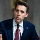 Hawley introduces bill to suspend gas tax amid Iran price hike