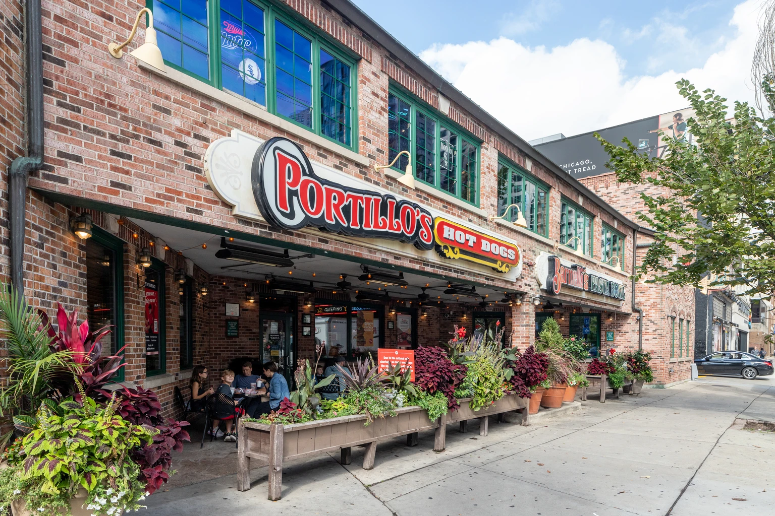 Portillo's: Tough To Overcome Inflation When Sales Are Sliding
