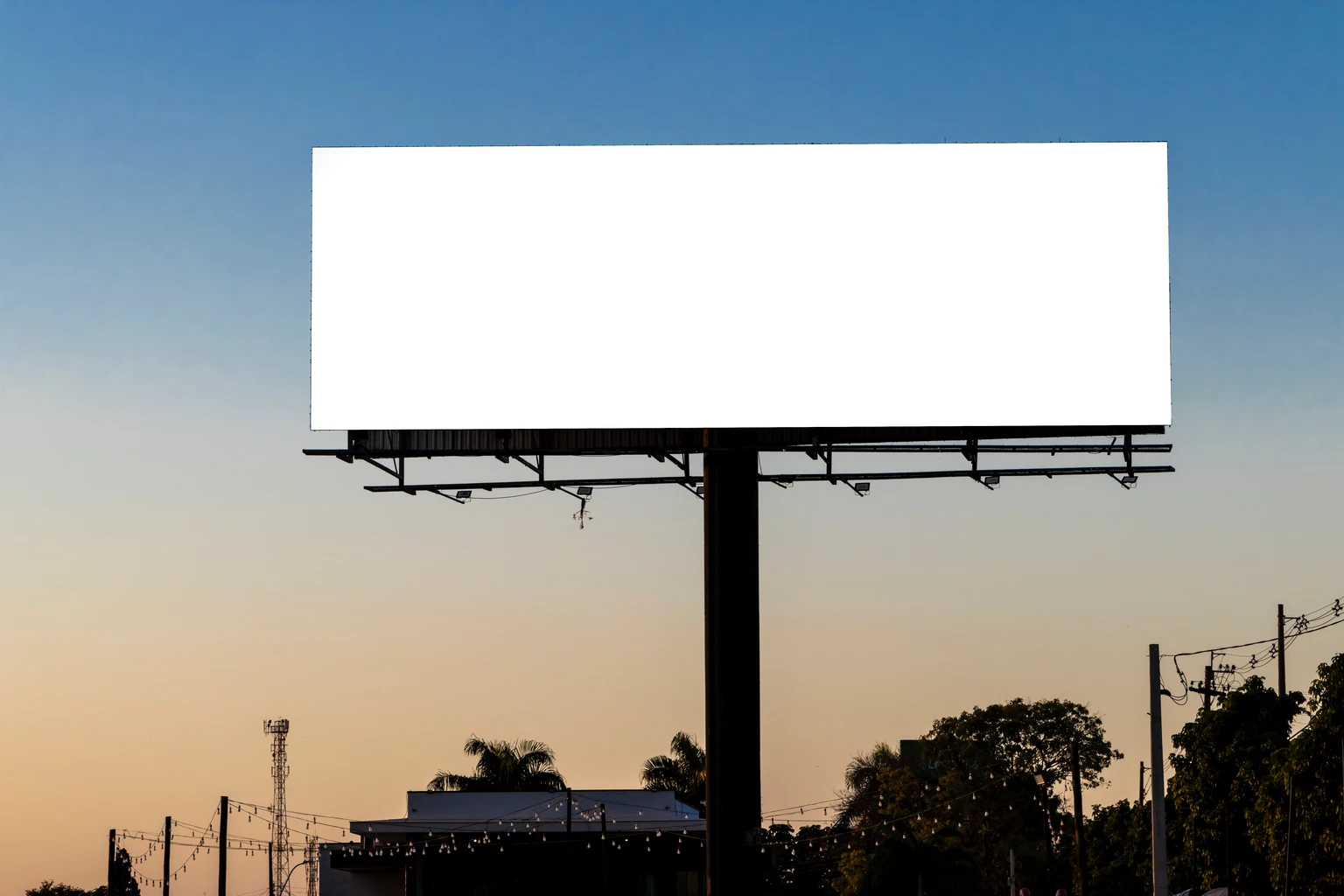 Clear Channel Outdoor: Time To Cash Out