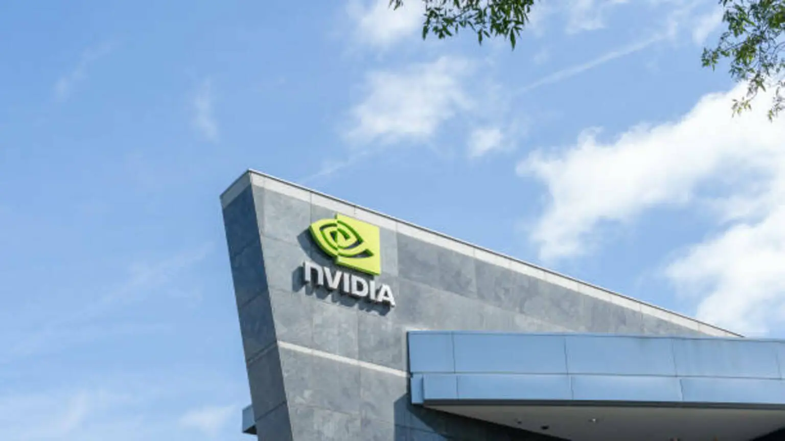 Nvidia Technical: Potential Mean Reversion Decline Below 236.54 As Earnings Loom
