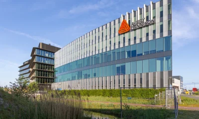Avery Dennison: Hold For Now, Due To Uneven Segment Results (NYSE:AVY)