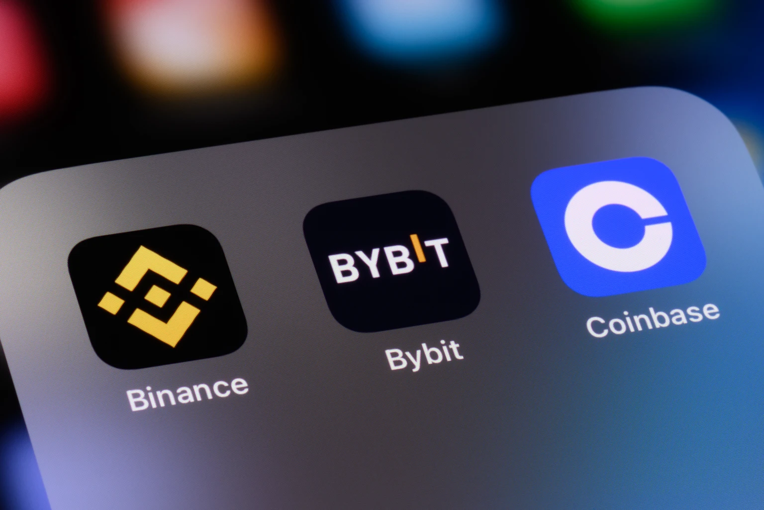 Coinbase: Decaying Subscription And Services Revenue Is A Red Flag (Rating Downgrade)
