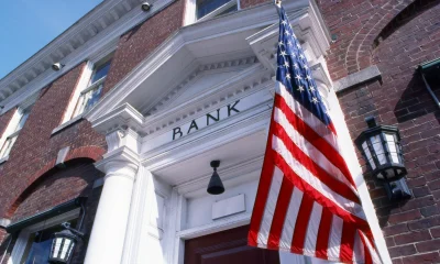 U.S. Bank Stocks Follow The Broader Market Higher In April