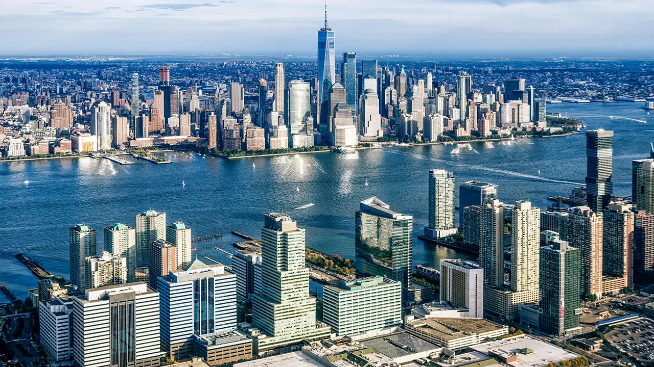 Manhattan rent hits all-time high as Jersey City prices fall in 2026