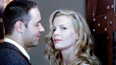 Russell Crowe and Kim Basinger in L.A. Confidential