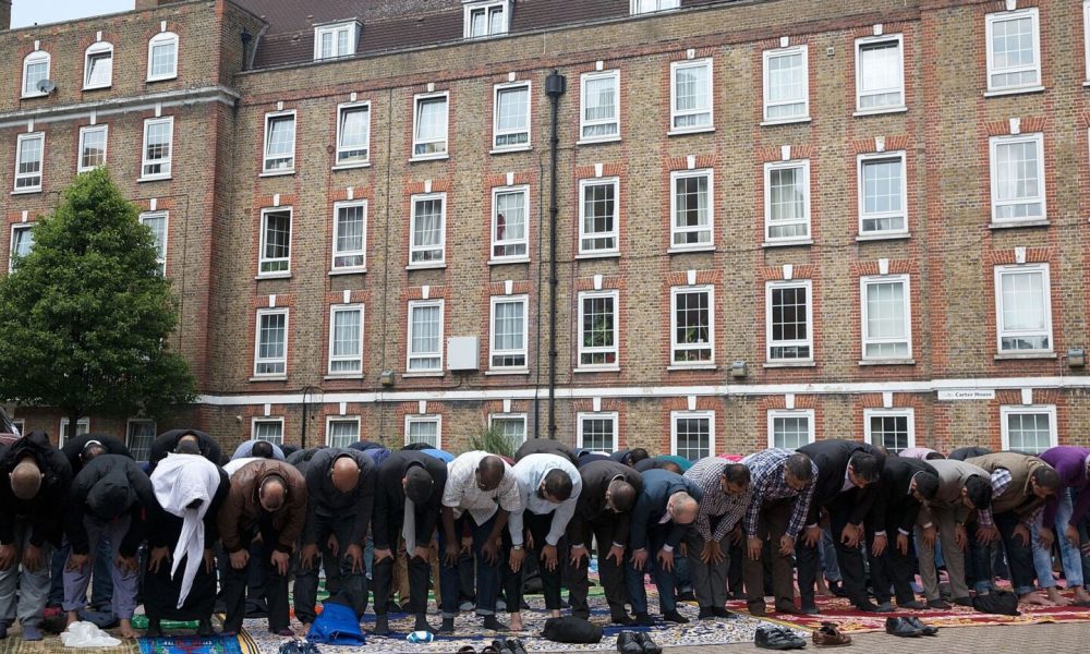 Islamic sectarianism is warping democracy