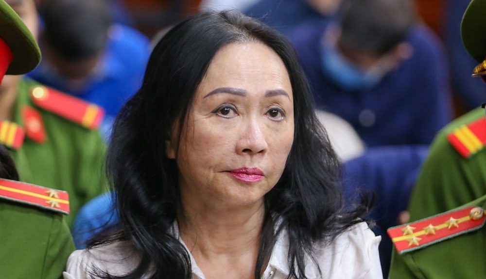 Jailed tycoon's Birkin bags sell for over half a million dollars