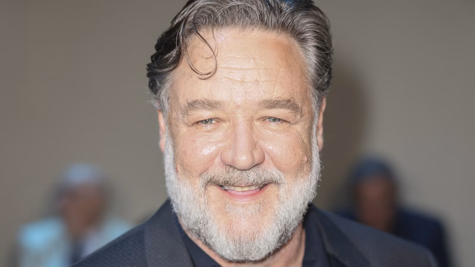 Russell Crowe on the red carpet