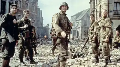 Adam Goldberg, Demitri Goritsas, Tom Hanks, Matt Damon and Maximilian Martini in Saving Private Ryan