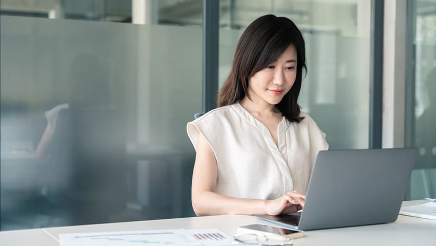 Average Age of UK Entrepreneurs Holds at 43 for 25 Years, New Data Reveals